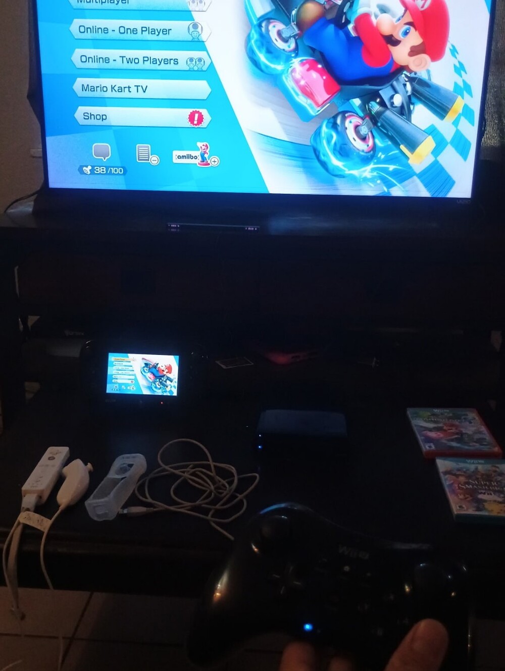 Nintendo Wii U Console in Black with 32GB Badge - Picture 5 of 15